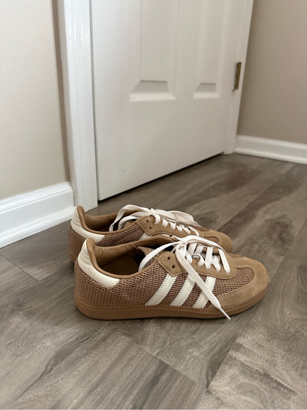 adidas Gazelle Women's Brown & White Sneakers